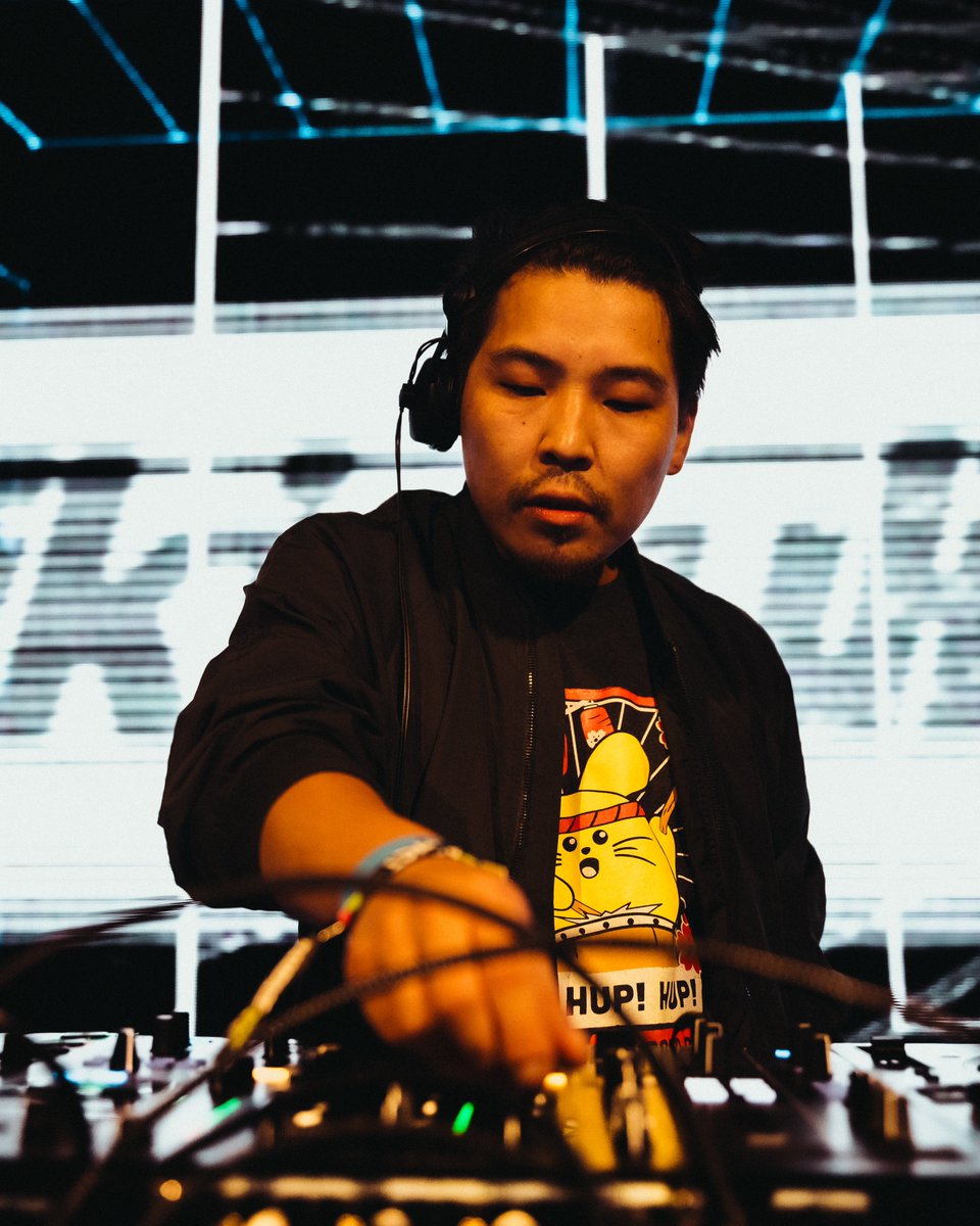 TAIKI NULIGHT (@taiki_nulight) on Twitter photo RED ROCKS -> RAMPAGE π€― RED ROCKS -> RAMPAGE π€―