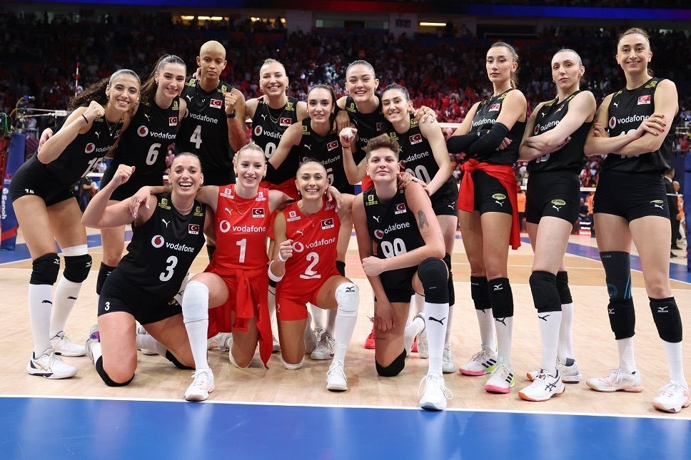 3.0 Kazandık maçı. Tebrikler Filenin Sultanları