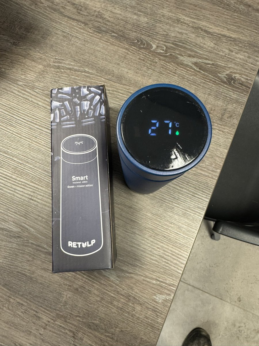 We hebben 5 thermosflessen met temperatuur aanduiding van <a href="/Omnivent/">Omnivent</a> verloot onder 5 deelnemers. 
De winnaars zijn:
Patrick Cevaal uit Zeeland
Remco Kruit uit Groningen
Jan Leenaars uit Noord-Brabant
Paul Sleutel uit Noord-Holland
Theo Janssen uit Groningen
#pieperprijsvraag