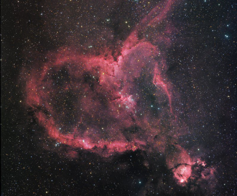 astro4pics's tweet photo. The Heart Nebula https://t.co/Mcsfm3Fd6E