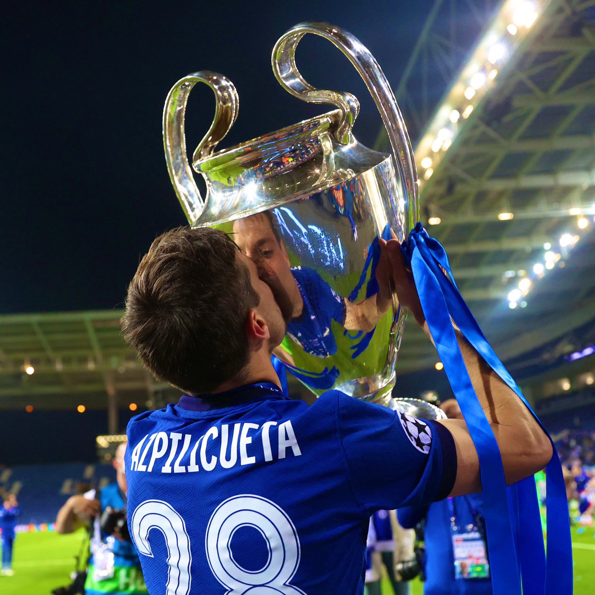 Chelsea HUGE underdogs in a Cup Final. 

Written off before a ball’s been kicked. 

Dreamy stuff, just the way we like it.