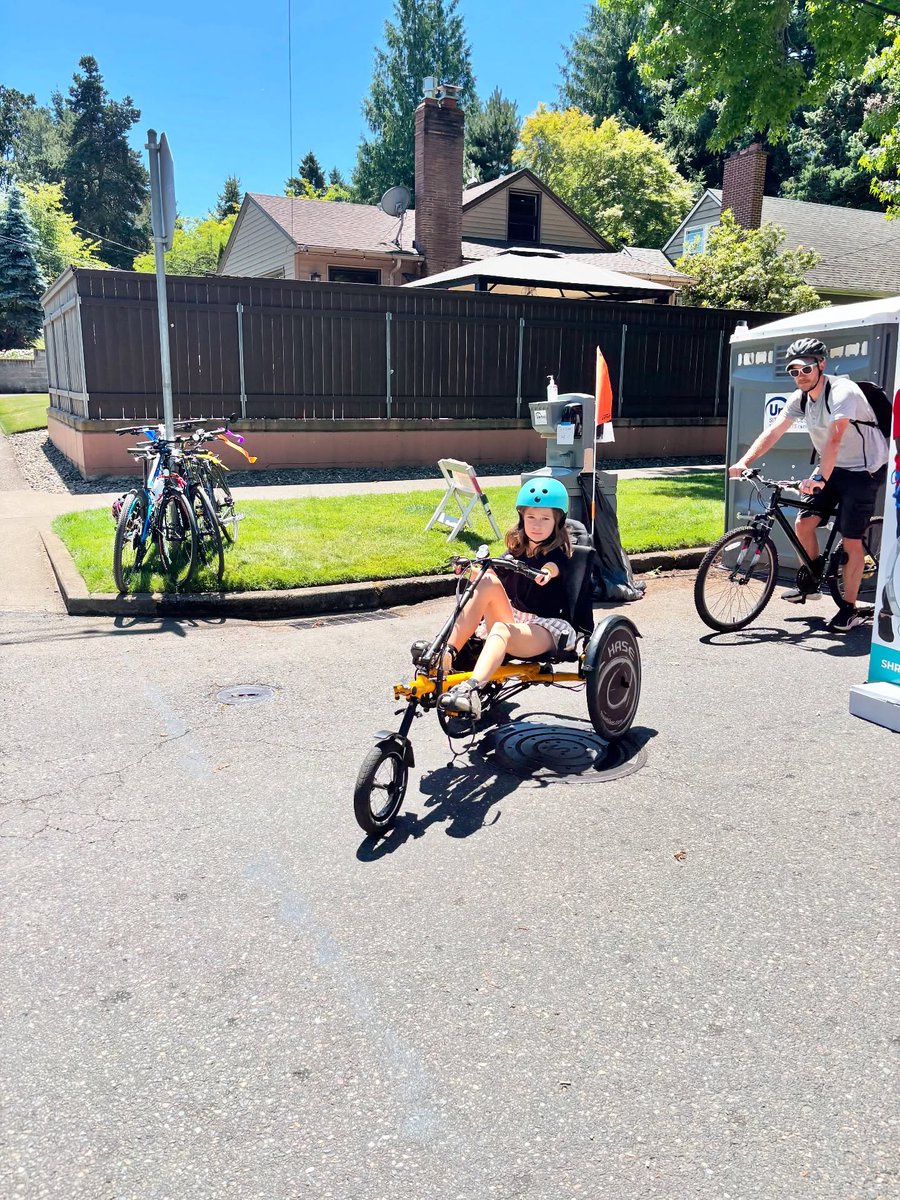 ShrinersPDX's tweet image. Thanks to everyone who came out to see us at @portlandsundayparkways, and a big shout-out to @AdaptiveSportsNW for providing the means to get kids out and biking. Great event on a beautiful day!
#AdaptiveSports #RecreationTherapy