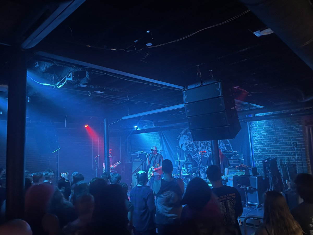 everybody stop what you’re doing and listen to <a href="/dearseattleband/">Dear Seattle</a>