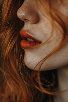 ElaGirl10's tweet photo. #redhairaddicted https://t.co/HdZVw9KRNv