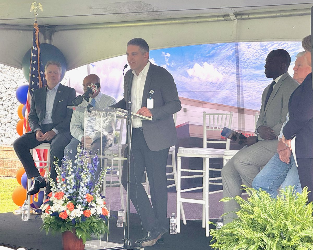 H_B_Strategies's tweet image. A $17.8 million investment will bring state-of-the-art emergency care to a Middle Tennessee community and @HB_StrategiesTN Managing Principal Estie Harris was on hand for the announcement with her client @HCAhealthcare. TriStar NorthCrest Medical Center, part of HCA Healthcare,…