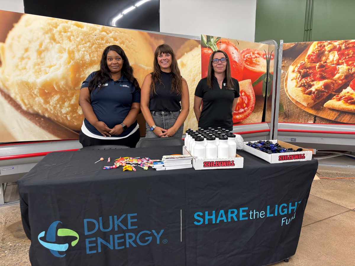DukeEnergyIN's tweet image. Today, we partnered with Food Finders Food Bank to provide barbecue-themed groceries and assistance to local residents at the nonprofit's Fresh Market in Tippecanoe County. Together, we helped provide more than 30,000 meals for our neighbors in need in the Greater Lafayette area.