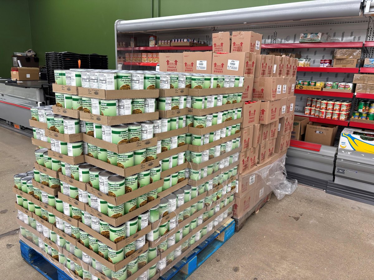DukeEnergyIN's tweet image. Today, we partnered with Food Finders Food Bank to provide barbecue-themed groceries and assistance to local residents at the nonprofit's Fresh Market in Tippecanoe County. Together, we helped provide more than 30,000 meals for our neighbors in need in the Greater Lafayette area.