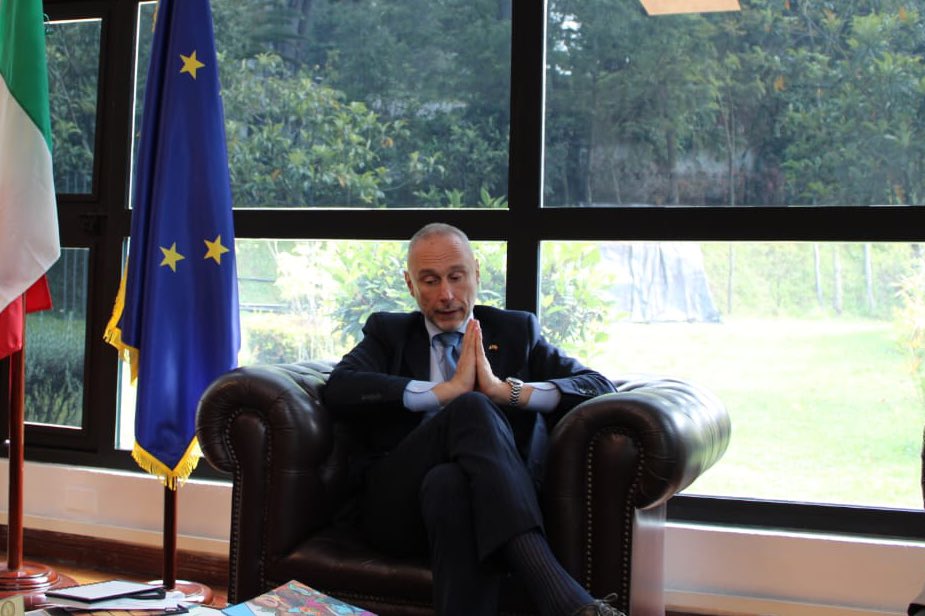 🇮🇹 El Embajador <a href="/giovadavoli/">Giovanni</a> recibió al Secretario Técnico del <a href="/conadisecu/">CONADIS Ecuador</a> para explorar oportunidades de cooperación orientadas a la atención en salud mental de personas cuidadoras de personas con discapacidad.