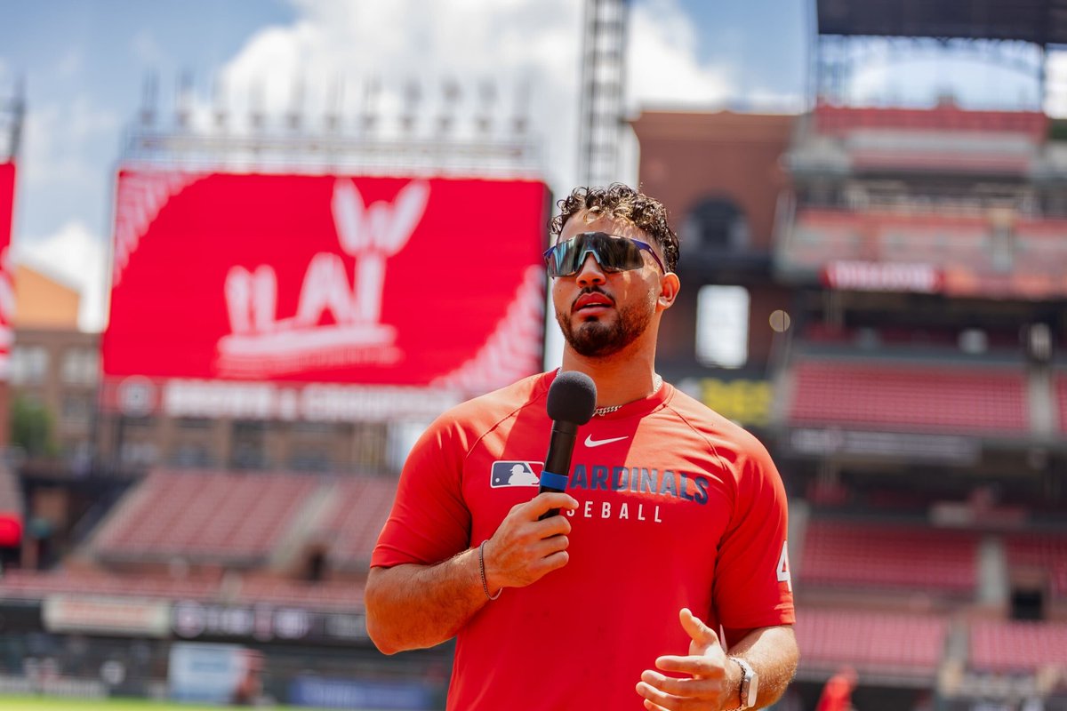 CardinalsCare's tweet image. Thanks to Iván Herrera, the Cardinals Athletic Training staff and the team from @PBATS for visiting with kids from our youth programs to teach them about living healthy lifestyles as part of the PLAY campaign!