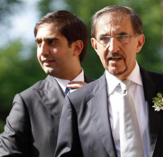 Ora è ufficiale.
Geronimo La Russa, figlio del Presidente del Senato Ignazio Benito Maria, è stato appena eletto Presidente dell’Aci.
Tutto secondo copione.
A ottobre era stato eletto Presidente con il 90% dei voti Angelo Sticchi Damiani.
Ma il governo aveva bloccato tutto perché