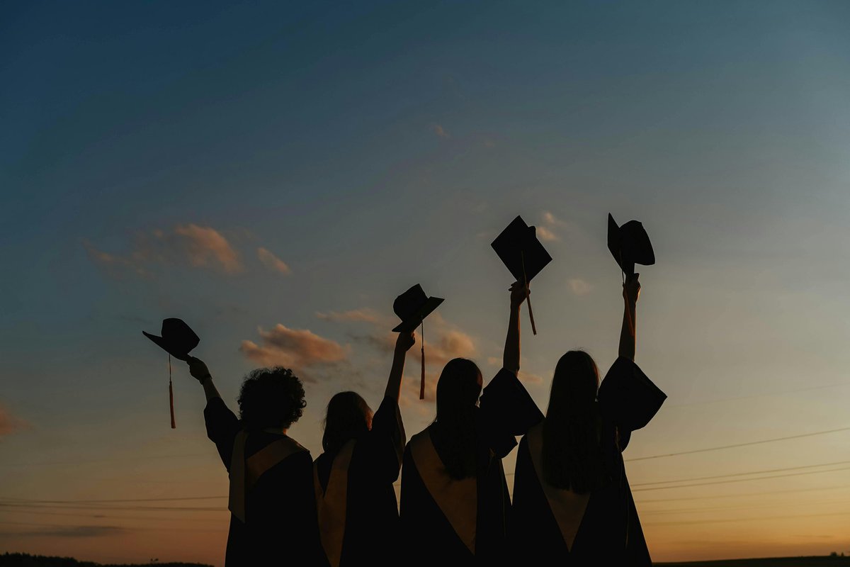 centralmacpcu's tweet photo. 🎓 Congrats to our 2025 scholarship recipients: Avery Lough, Ryan Romero Da Silveira, Benjamin Robinson &amp; Jillian Rose!

We’re proud to support your journey!
🔗 https://t.co/Gtph7oefA5

#CPCU #CentralMACPCU https://t.co/jEjzWNnbkI