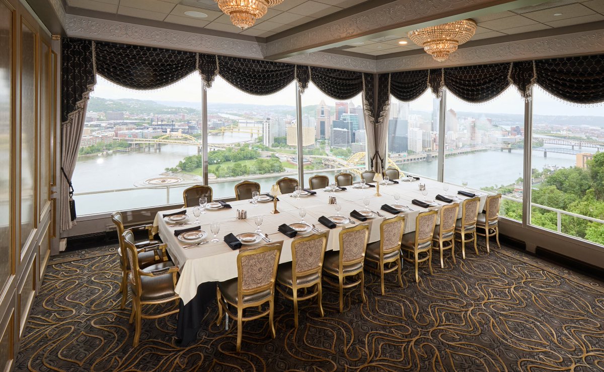 Make your reservations for Pittsburgh Restaurant Week at LeMont. Enjoy a $45.25 three course, prix fixe meal. Tuesday, August 12 - Sunday, August 17, 2025.

Reservations 412-431-3100 x1.
For menu: lemontpittsburgh.com/upcoming.