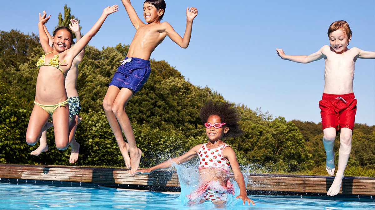 Planning a pool day with friends or family this summer? 🌞

Be as safe as possible and visit a pool, wading pool or splash pad that has been inspected by Peel Public Health. 

Visit our website to find inspection results: rmop.hedgerowsoftware.com/Portal/PoolsHo…