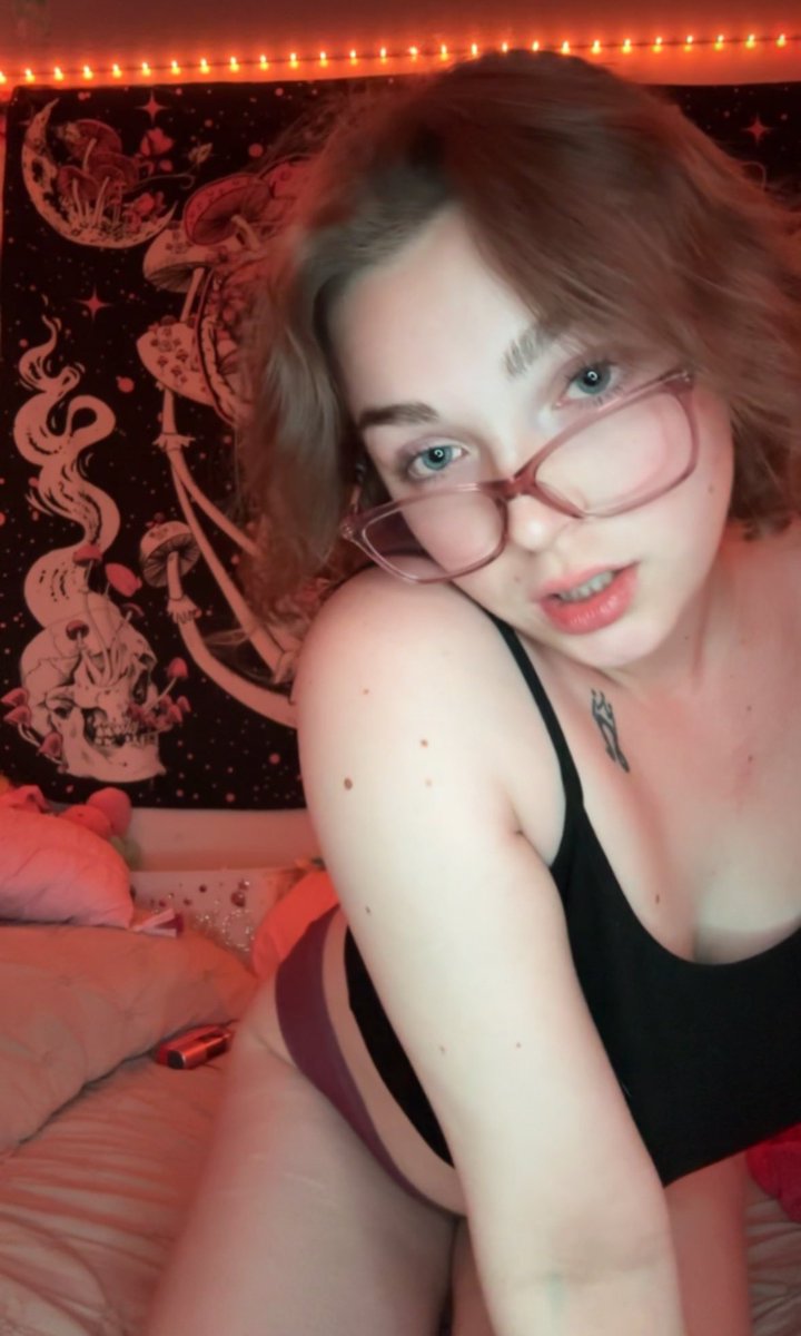 𝙿𝚛𝚒𝚗𝚌𝚎𝚜𝚜 𝙲𝚕𝚘𝚟𝚎𝚛 ஐ tweet media