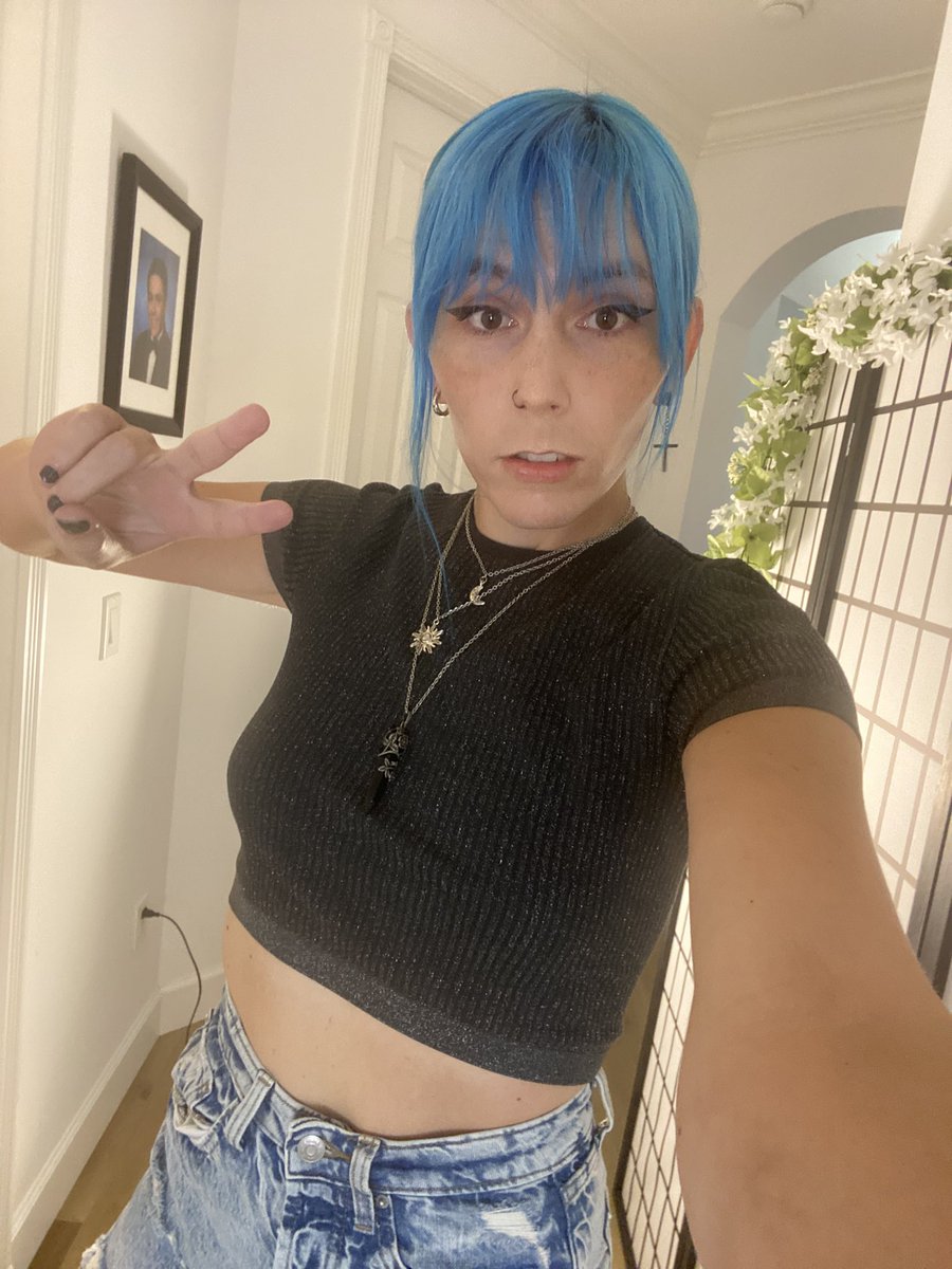 Oops took a bunch of pics today and just realized my old pre transition photo is in the background 😂 why the fuck did I not bury this in my closet lol 
It will be buried at the bottom of the closet tonight just as pre transition me was back then… lmaooo