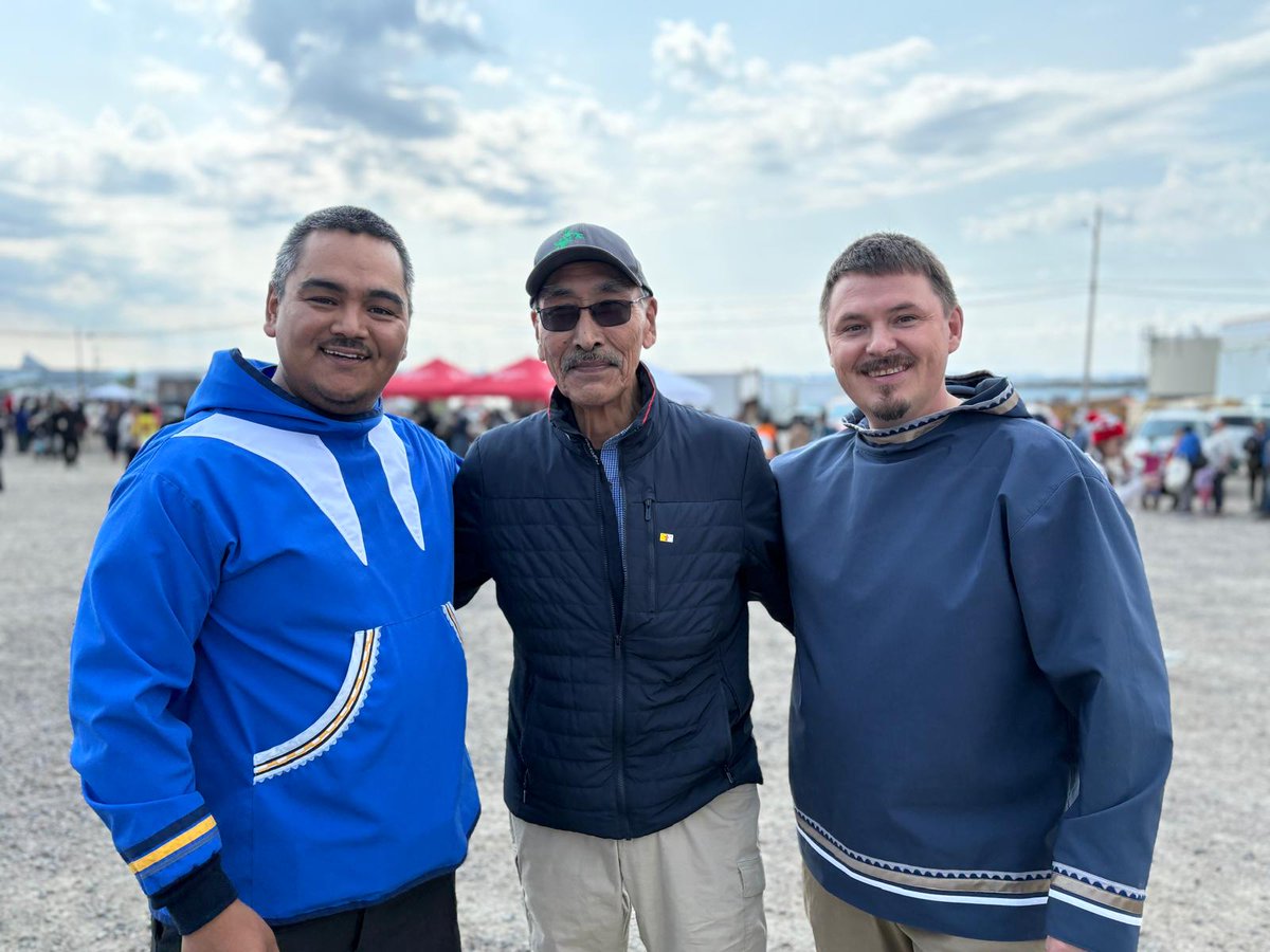j_akeeagok's tweet image. Happy Nunavut Day!
Proud to celebrate in Iqaluit with @GGCanada Mary Simon. Today is all about honouring our beautiful territory and incredible people and communities. Grateful to @NTunngavik for bringing the community together today.