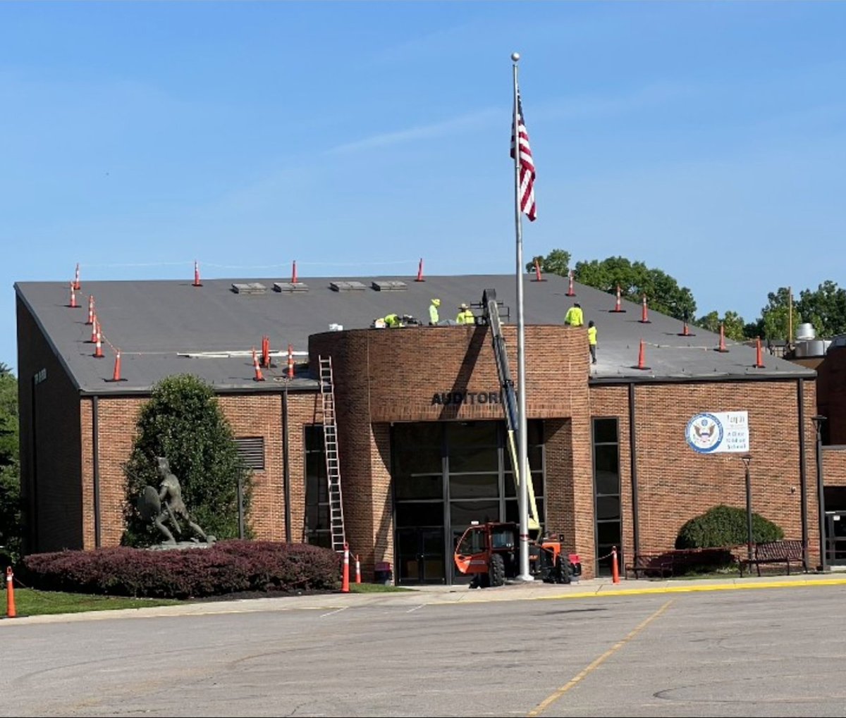 FHSchools's tweet image. Curious what happens on campus over the summer? 🪚🛠🧰 This is always a busy time of year to give our buildings a little TLC and make necessary repairs to provide a safe learning environment. Visit our website to see a list of summer work and future plans: foresthills.edu/departments/fa…