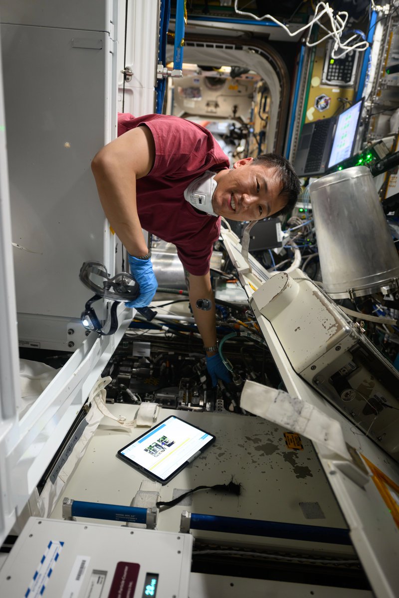 <a href="/Astro_Ayers/">Nichole “Vapor” Ayers</a> <a href="/Space_Station/">International Space Station</a> <a href="/NASA/">NASA</a> <a href="/Astro_Onishi/">大西卓哉 （JAXA宇宙飛行士）Takuya Onishi</a> <a href="/NPR/">NPR</a> <a href="/AstroPeggy/">Peggy Whitson</a> M+91: One of the most important loops in our life support system onboard the <a href="/Space_Station/">International Space Station</a> is the water reclamation system, which is part of the environmental control system. 

Though Houston works hard to remotely control and run the system, sometimes an astronaut is required