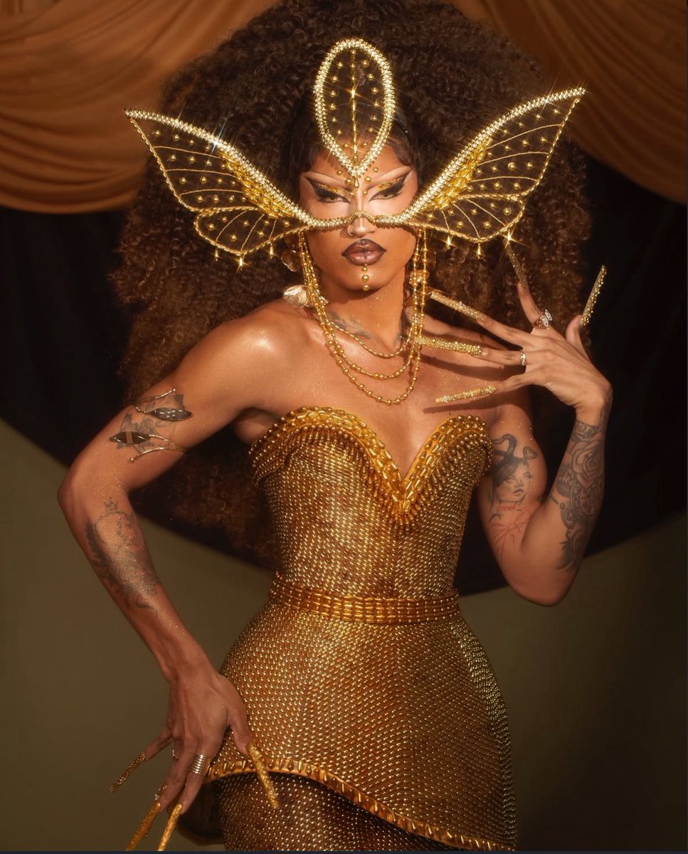 Adora Black looks exquisite in her Premiere look for Drag Race Brasil.