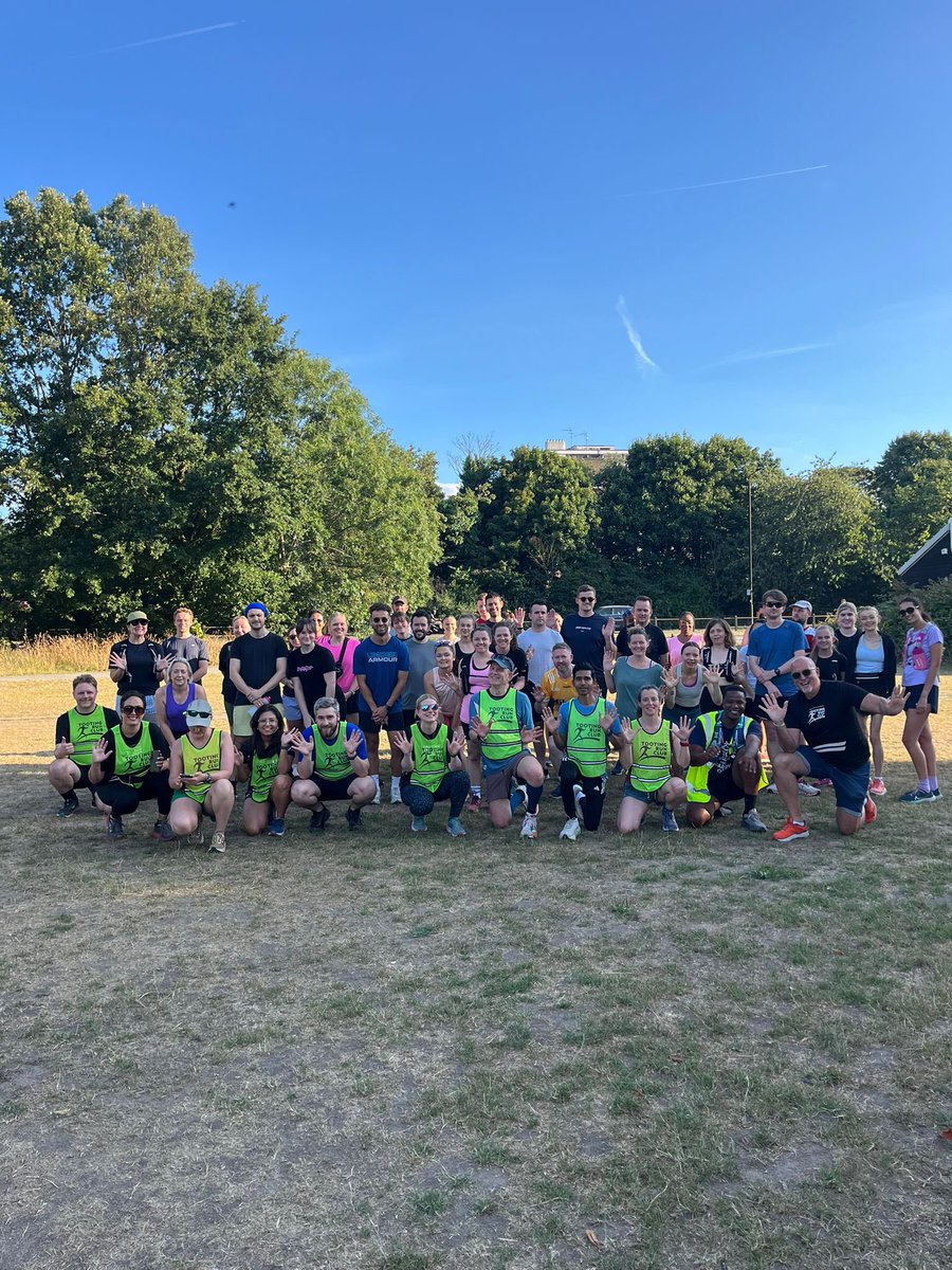 TootingRunClub's tweet image. Another sunny evening on the common ☀️ ☀️ ☀️ 

Thanks for joining us tonight 🏃 🏃🏽‍♀️ 🏃🏽‍♂️