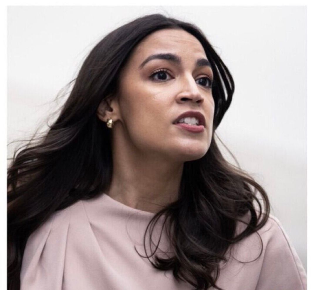 SHOULD AOC BE IMPEACHED FOR HELPING ILLEGALS
AVOID ICE?