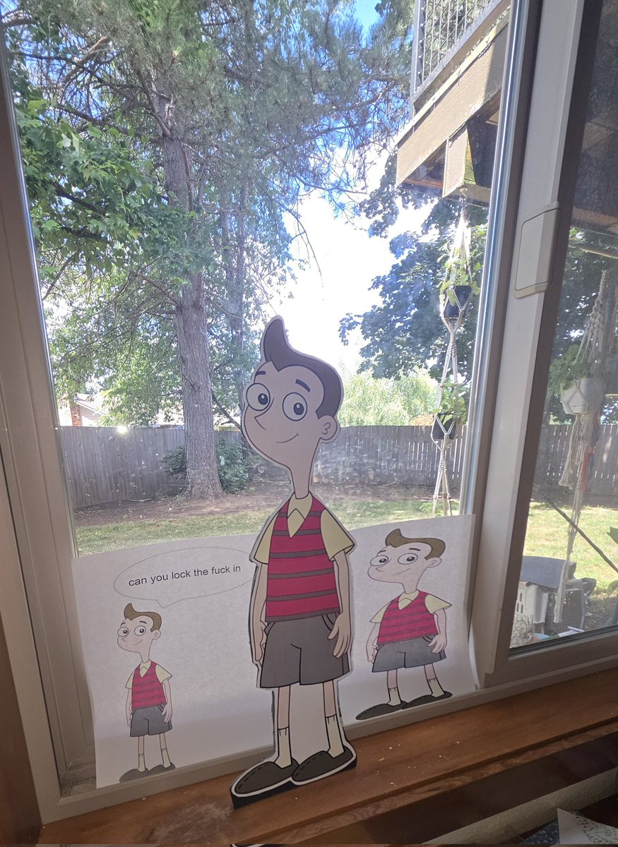 lilytoots's tweet image. I made him a standee