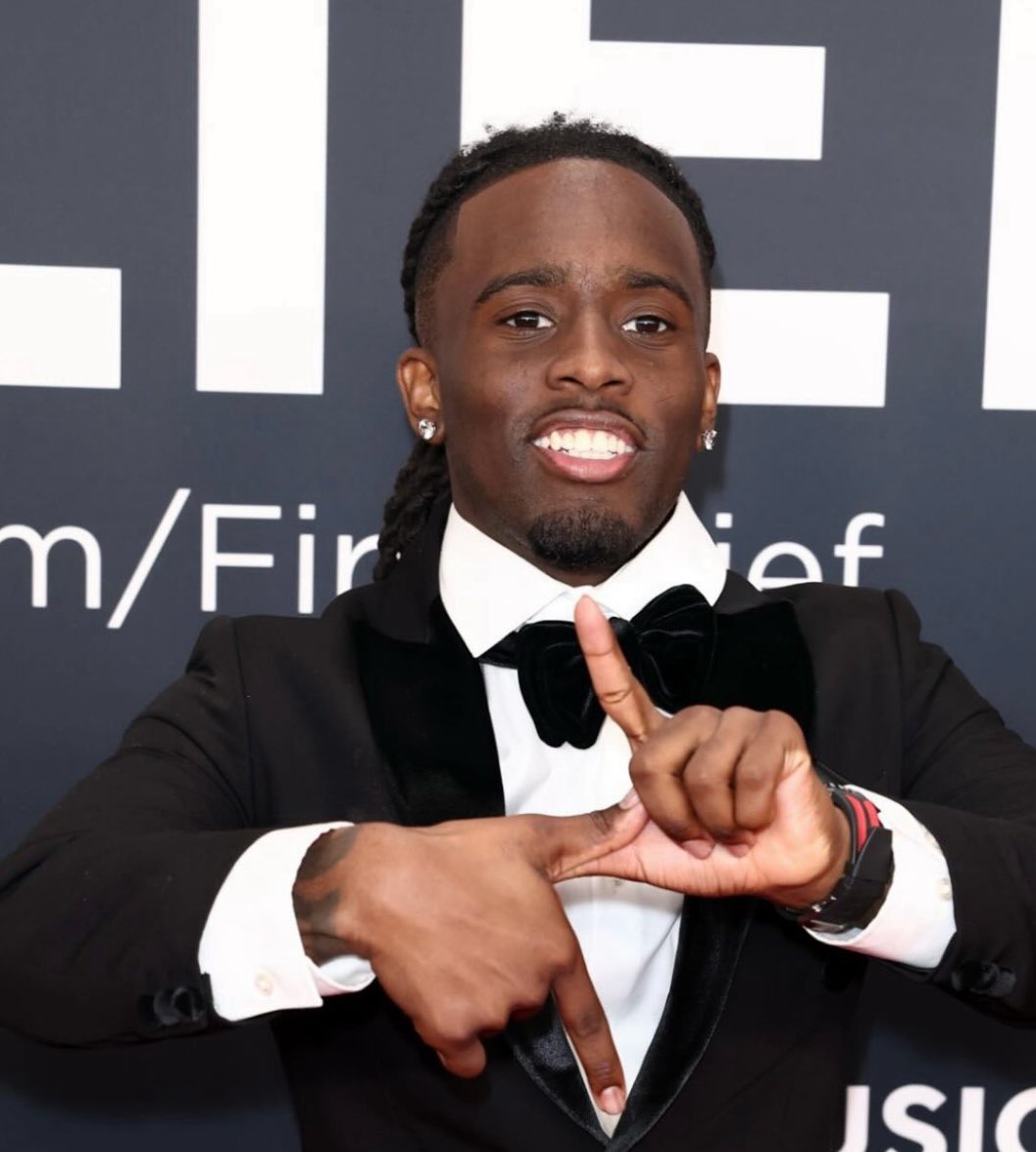 ryan 🤿 tweet media