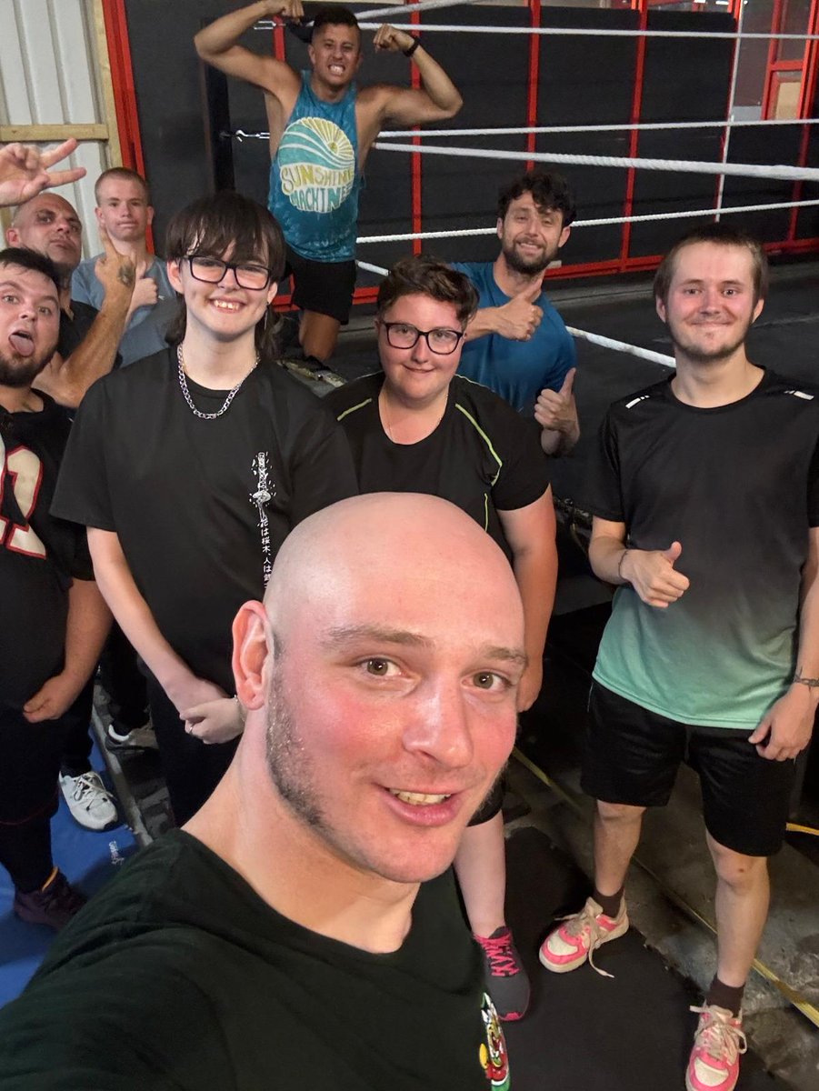 Been a big few days out here.

No Ring show. ✅
Rumble show. ✅
And the first week of our new beginners course in the books! ✅