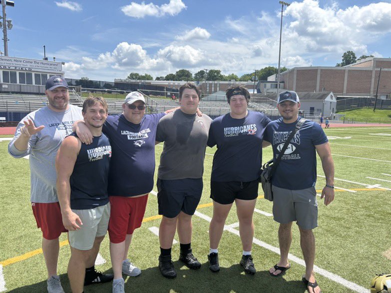 Thank you <a href="/LackLifeTECoach/">Kevin Roginski</a> for coming down and talking <a href="/LCFalconsFB/">Lackawanna College Football</a> . It was great getting to learn more about the program.
<a href="/farrmj/">mike farr</a> <a href="/wyattkeefer75/">Wyatt Keefer</a> <a href="/DBCoachJoey/">Joey Cannavacciuolo</a>
