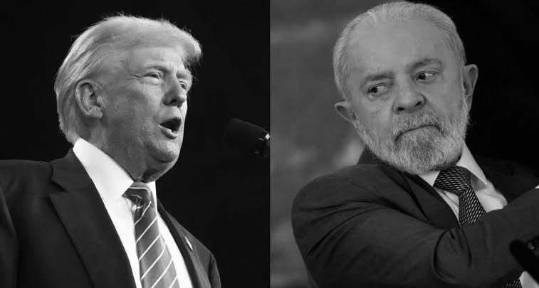 🚨URGENTE AGORA: Após reunião de Eduardo Bolsonaro na Casa Branca, Donald Trump ACABA de TAXAR TODOS OS PRODUTOS brasileiros em 50%! Vamos pra CIMA DA EXTREMA-DIREITA! COMENTEM: BRASIL SOBERANO. 🇧🇷💪