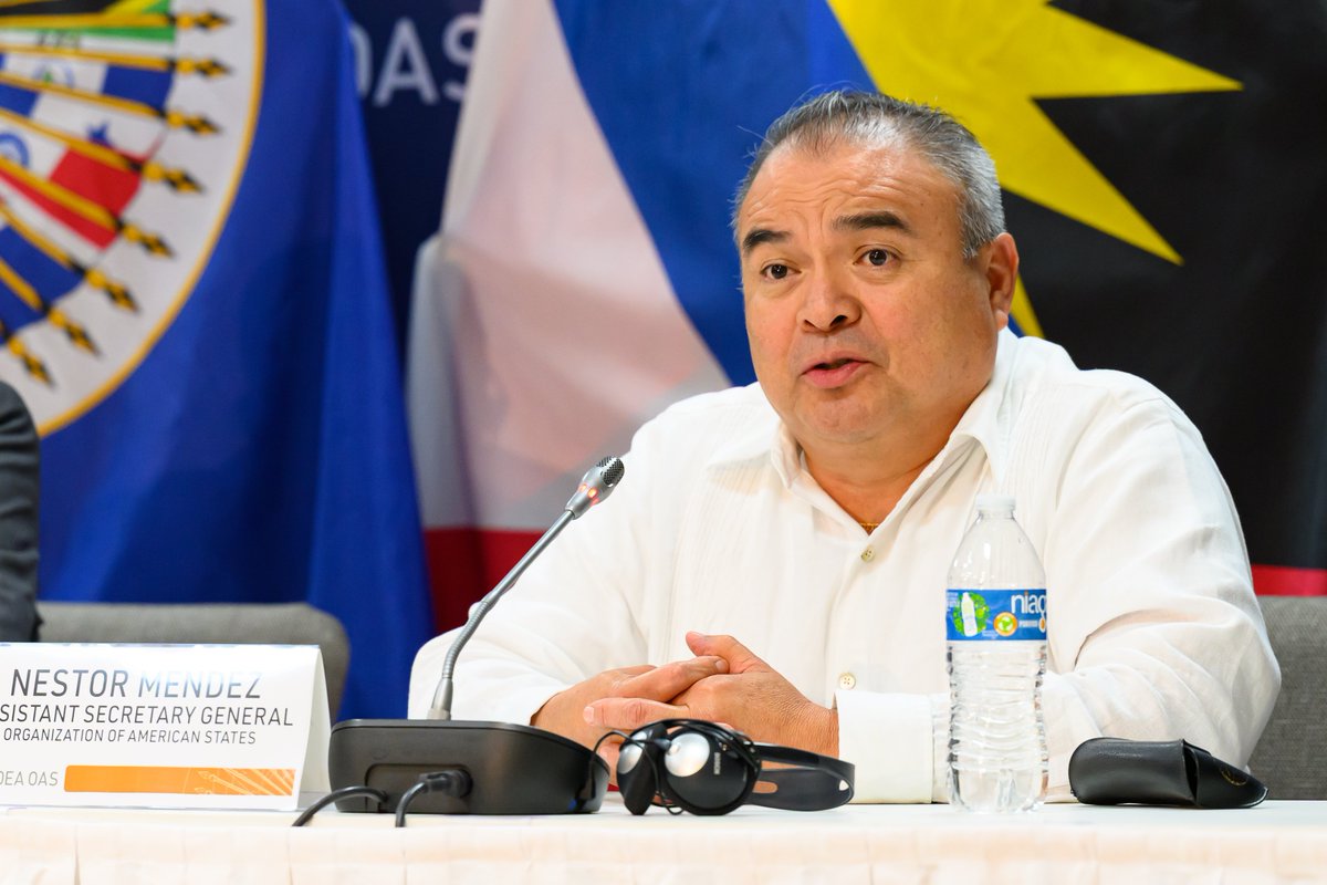 The Sec of Relations with Civil Soc of @OAS_Official joins the PC’s tribute to Amb <a href="/NestorMendezOAS/">Nestor Mendez</a>, recognizing his invaluable legacy as Assistant Secretary General. His commitment to a more participatory and inclusive OAS has left a profound mark on our work and on the region.