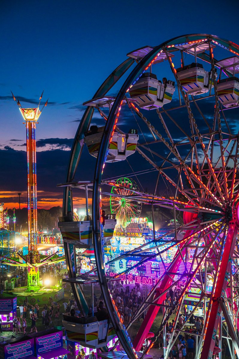 AdamGibbs03's tweet photo. #WritingCommunity
#NewPoem
#Poetry 🎡 https://t.co/we44NxsEGE