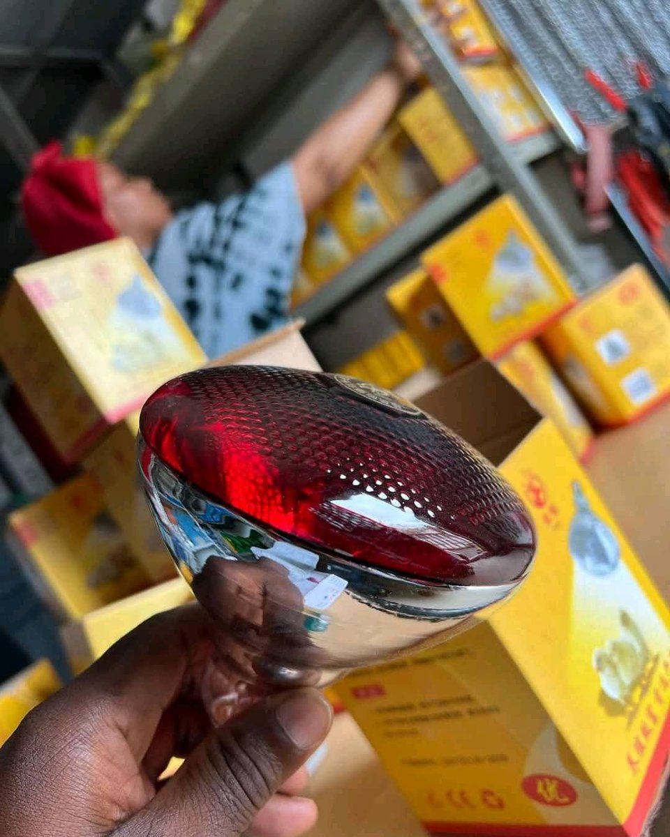 joackcompany's tweet photo. TAA ZA JOTO ZA KULEA VIFARANGA | TAA ZA KUKUZIA VIFARANGA | TAA ZA JOTO KWAJILI YA MIFUGO | BROODING LAMP 

Bei: 15,000 Tu + FREE HOLDER (Red light + White Light)

Call/Text/WhatsApp: +255 712 25 31 02 

@ https://t.co/fgfMxnkfgg