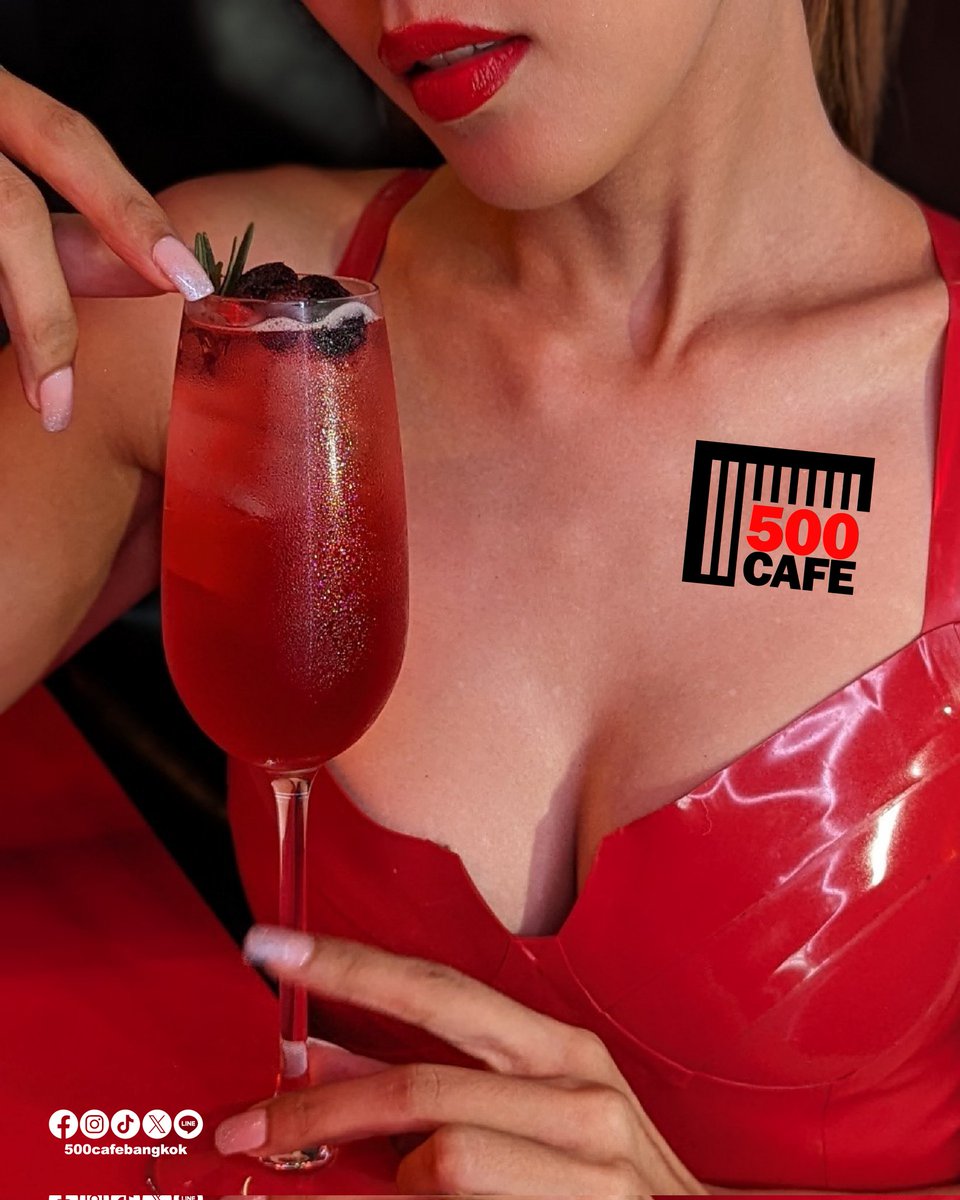 Let's chill 🍹
Latex Dress <a href="/forfunbangkok/">FORFUN</a> 

#500cafebangkok #latex