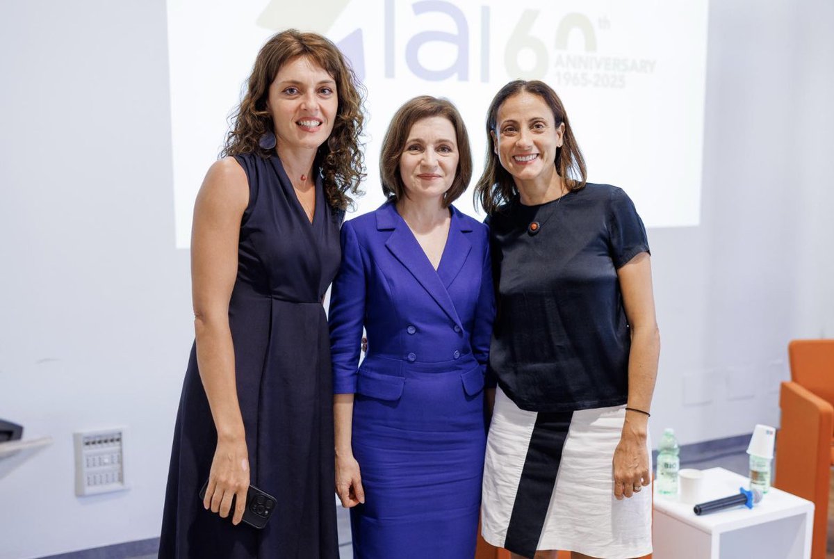 NathalieTocci's tweet image. It was an honour to host President @sandumaiamd @IAIonline . Vision, integrity and courage we so need in Europe