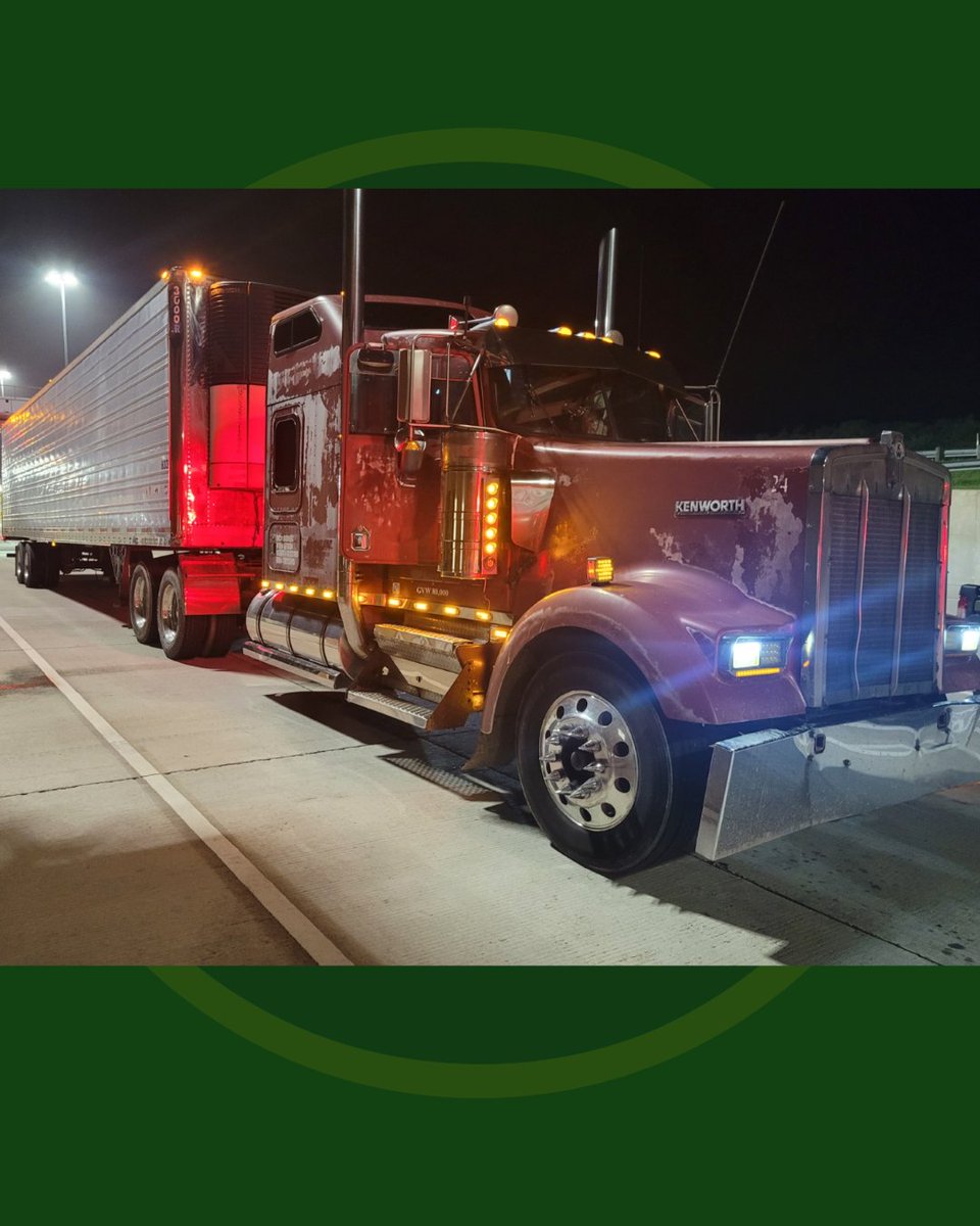 USBPChiefRGV's tweet image. 🚨 Cocaine Smuggler Busted
On July 3, RGV Border Patrol Agents at the Falfurrias Checkpoint seized approximately 55lbs. of cocaine—worth ~ $1.77M—hidden in a tractor trailer.
Suspect arrested. High Tech and Agents vigilance stopped this threat.
#RGV #BorderSecurity #Cocaine