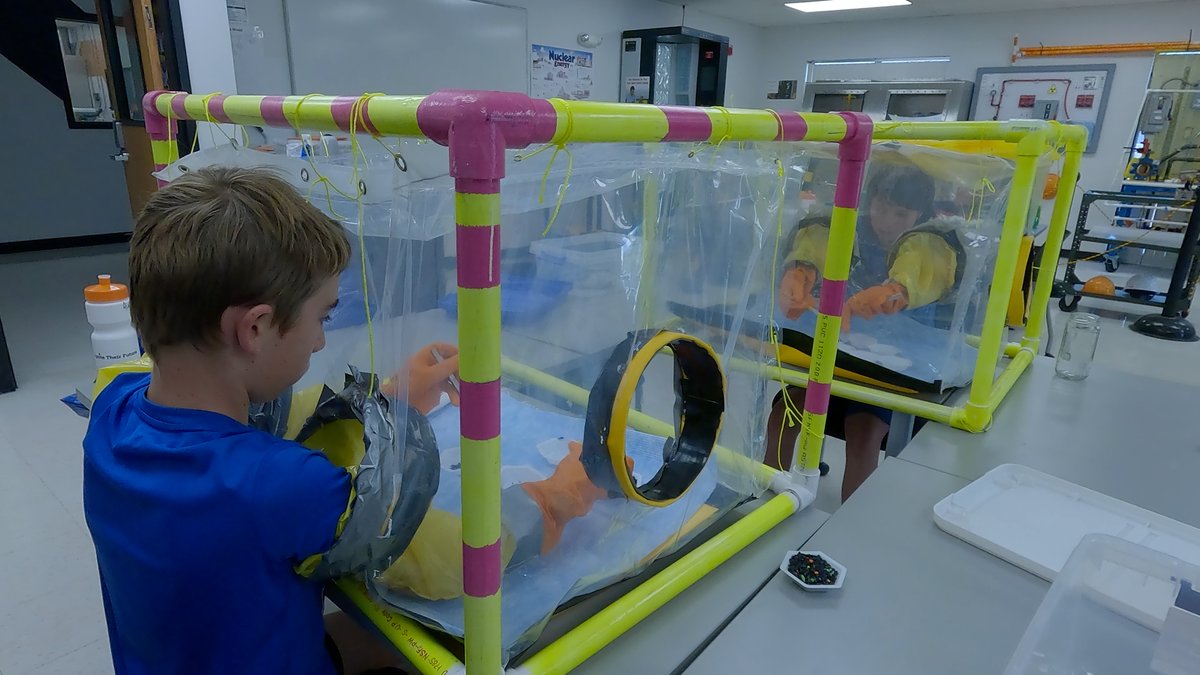 ISU_WFT's tweet image. The Radiation Detectives class is hands on!

#IgniteTheirFuture