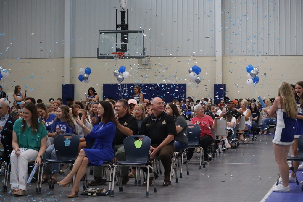 🚨 We need your help! Today’s the LAST DAY to vote for Cross County Elementary in the World’s Best School Prize for Overcoming Adversity! 🏆💙
🗳️ Vote here:  tinyurl.com/3xh9bzzw
📢 Already voted? Please share and help us spread the word!