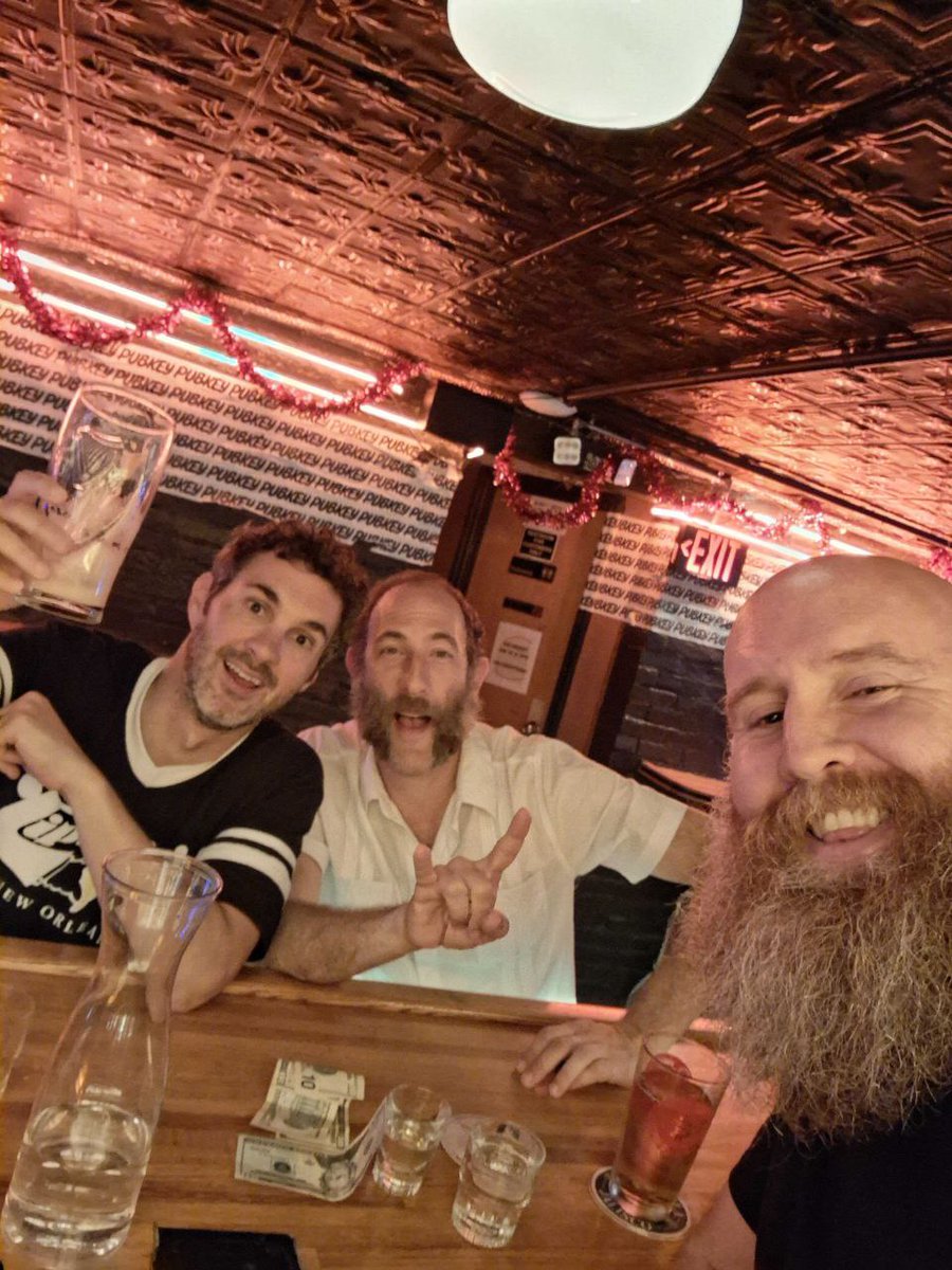Got a pop in from our new friends <a href="/marknorm/">mark normand</a> &amp; Ari Shaffir

Save our Bars -- Bodega Cat coming to PubKey soon!

🧡🍻🙏