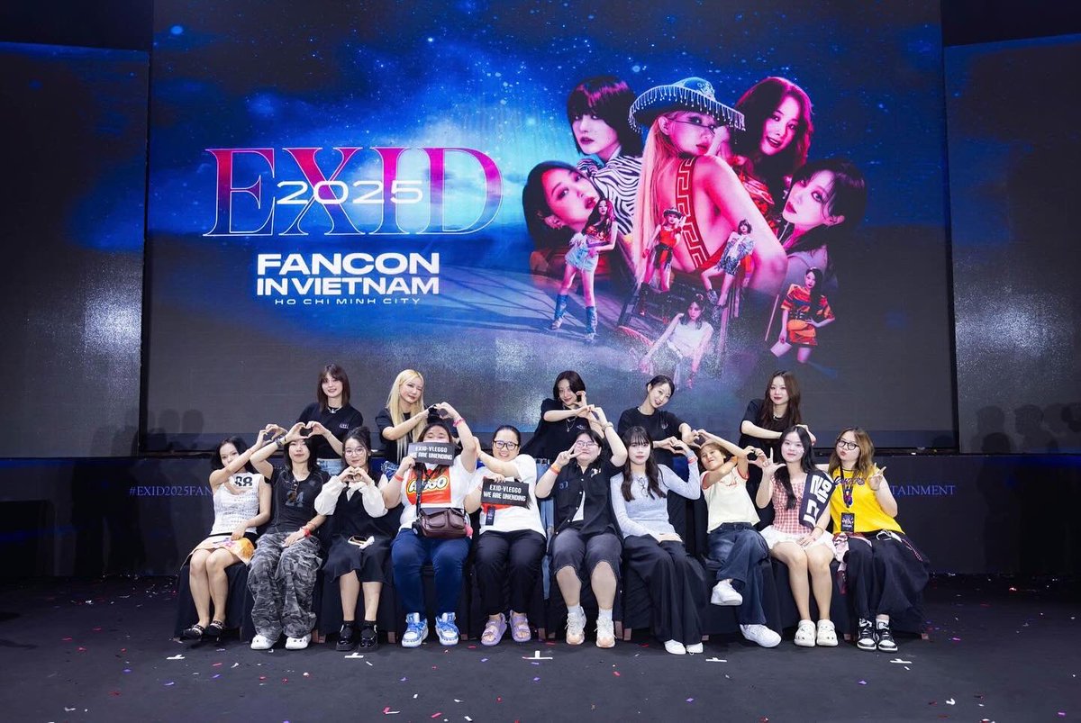 VioletDang's tweet photo. The VLeggo of early 2025

It’s been a long time since my last post 😸

#EXID #LEGGO #VLEGGO https://t.co/CGuwAM1M0T