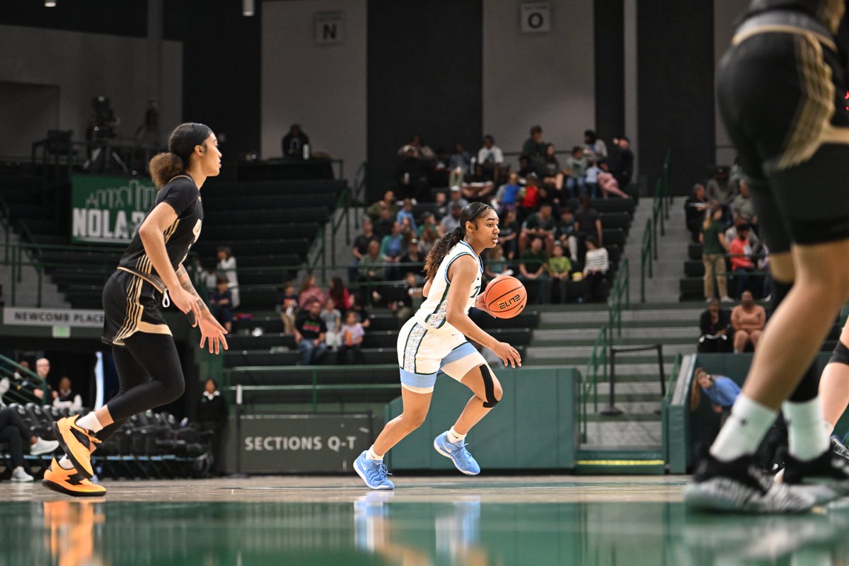 tuwaveriders's tweet image. There’s nothing like a game day at Avron B. Fogelman Arena in the Devlin Fieldhouse.
Wave Riders earn 2,000 points for attending Tulane Women’s Basketball 💚🌊
Come join us this fall!
#RideTheWave | #RollWave🌊