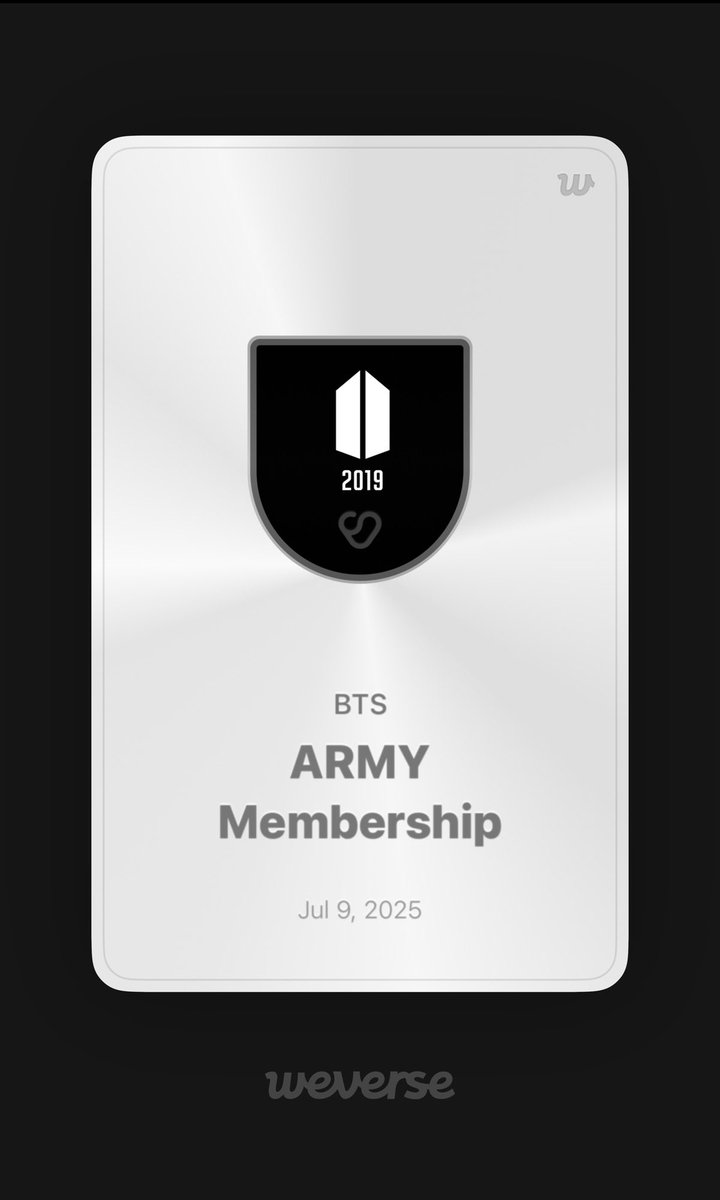 mamusery's tweet image. Happy ARMY Day 💜🥰 #9july