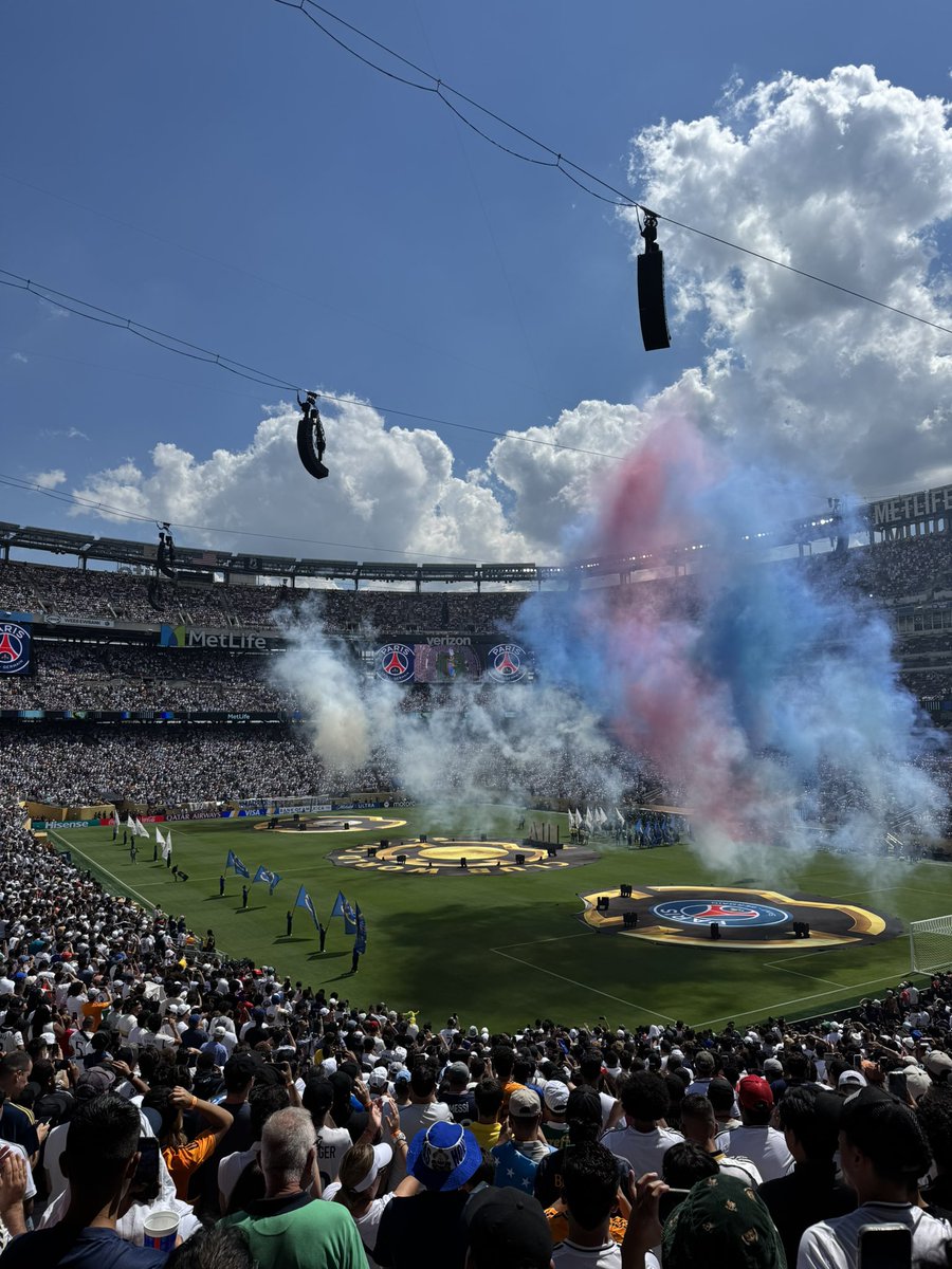 Heja <a href="/Rycu00/">Rycu Cycu ❤️💙🗼</a>
