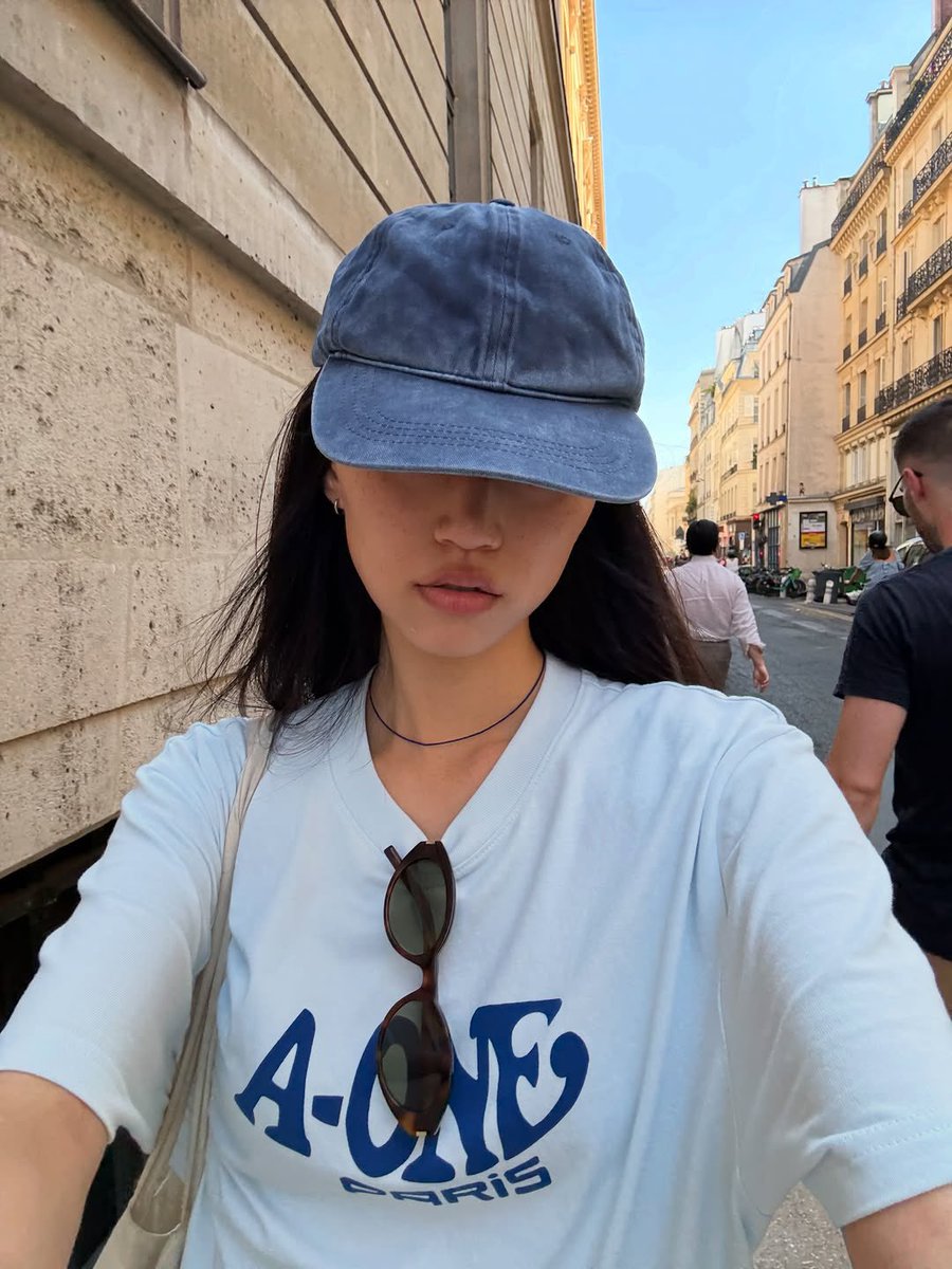 hourly doyeon tweet media