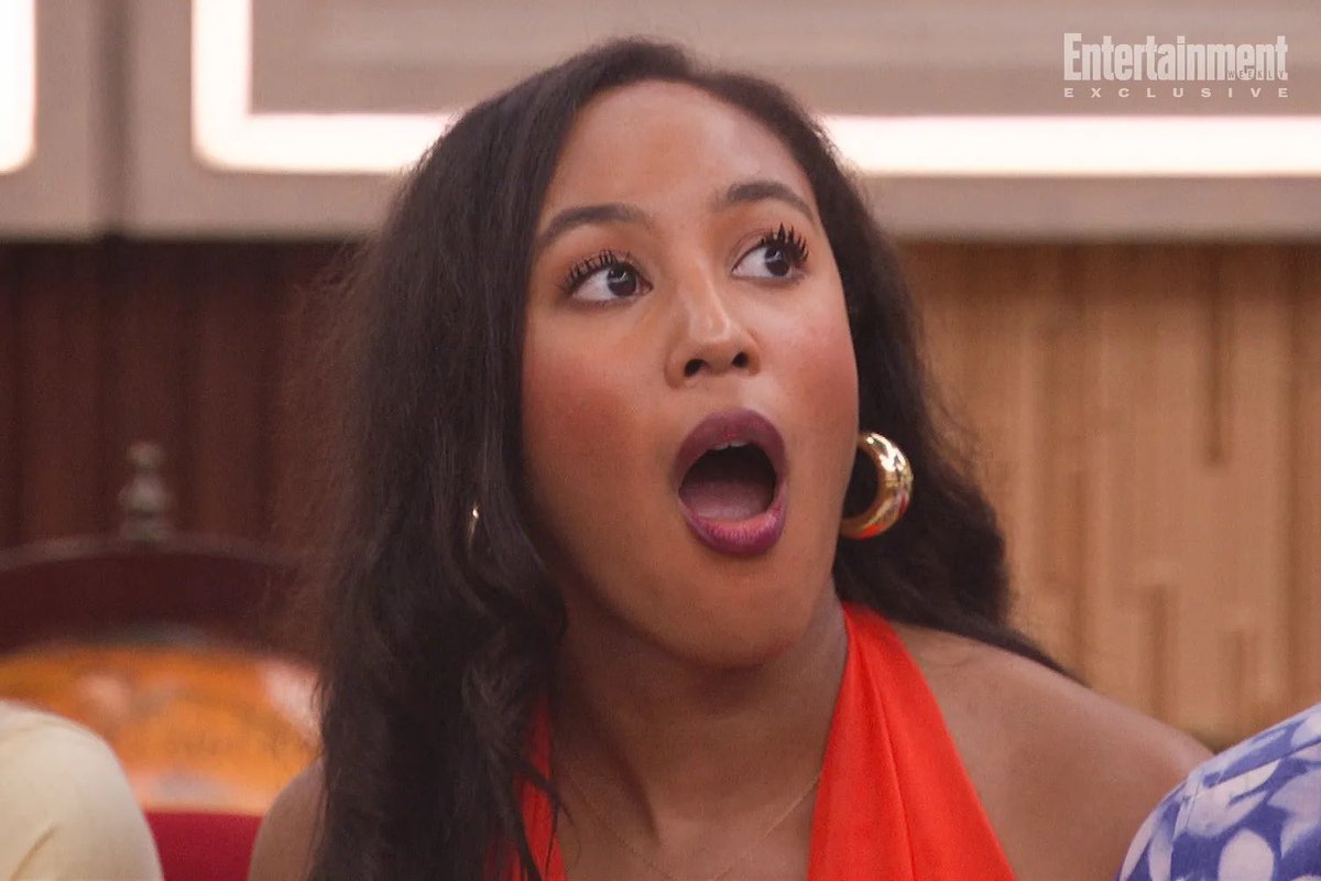 itsbbplus's tweet photo. 🚨 | First look at Big Brother 27 before tomorrow night’s premiere, the houseguests reacting to the 17th mystery houseguest… 🧐🔎

#BB27 #BigBrother

Photos: Entertainment Weekly/@EW https://t.co/Z7toPLH1Zh