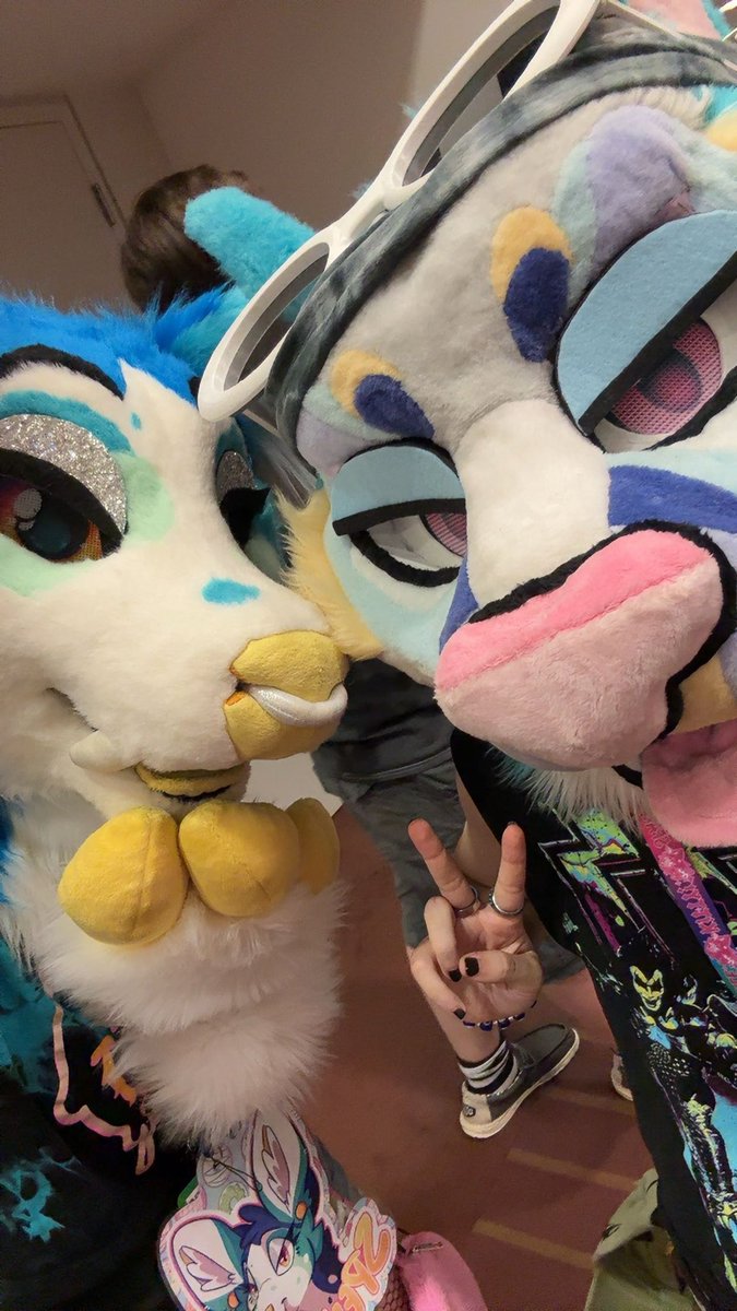 thatfanged_doe's tweet photo. https://t.co/880VgAAShs
