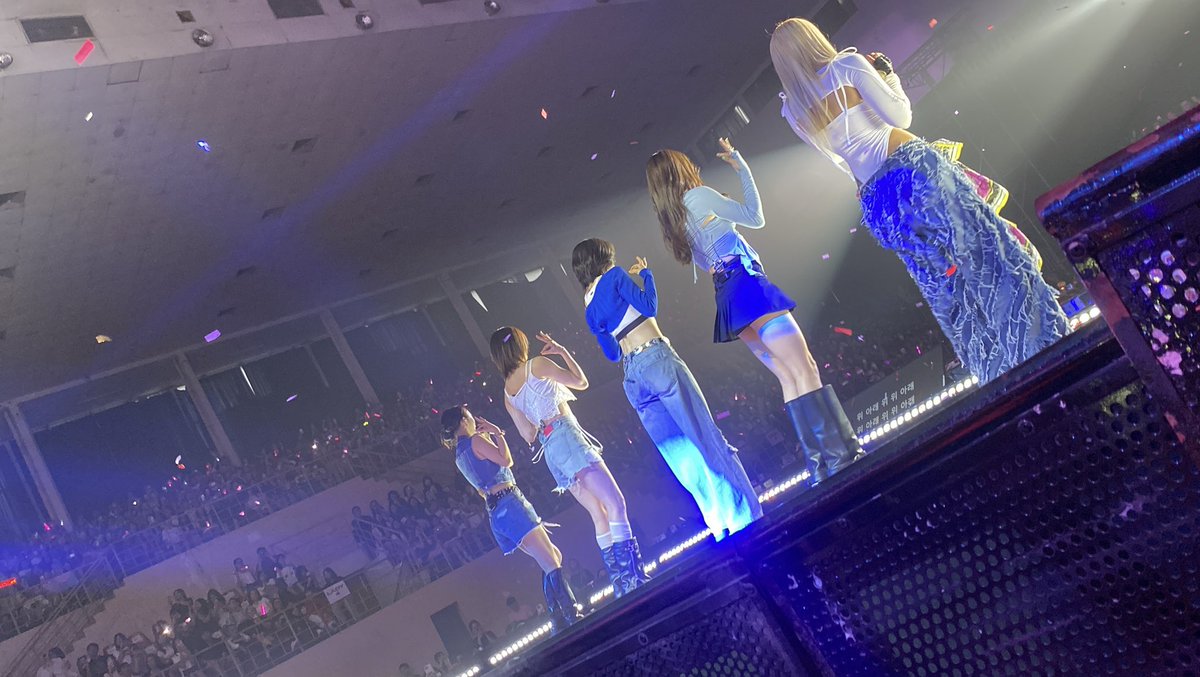 VioletDang's tweet photo. https://t.co/Ei8ZSSfRrT