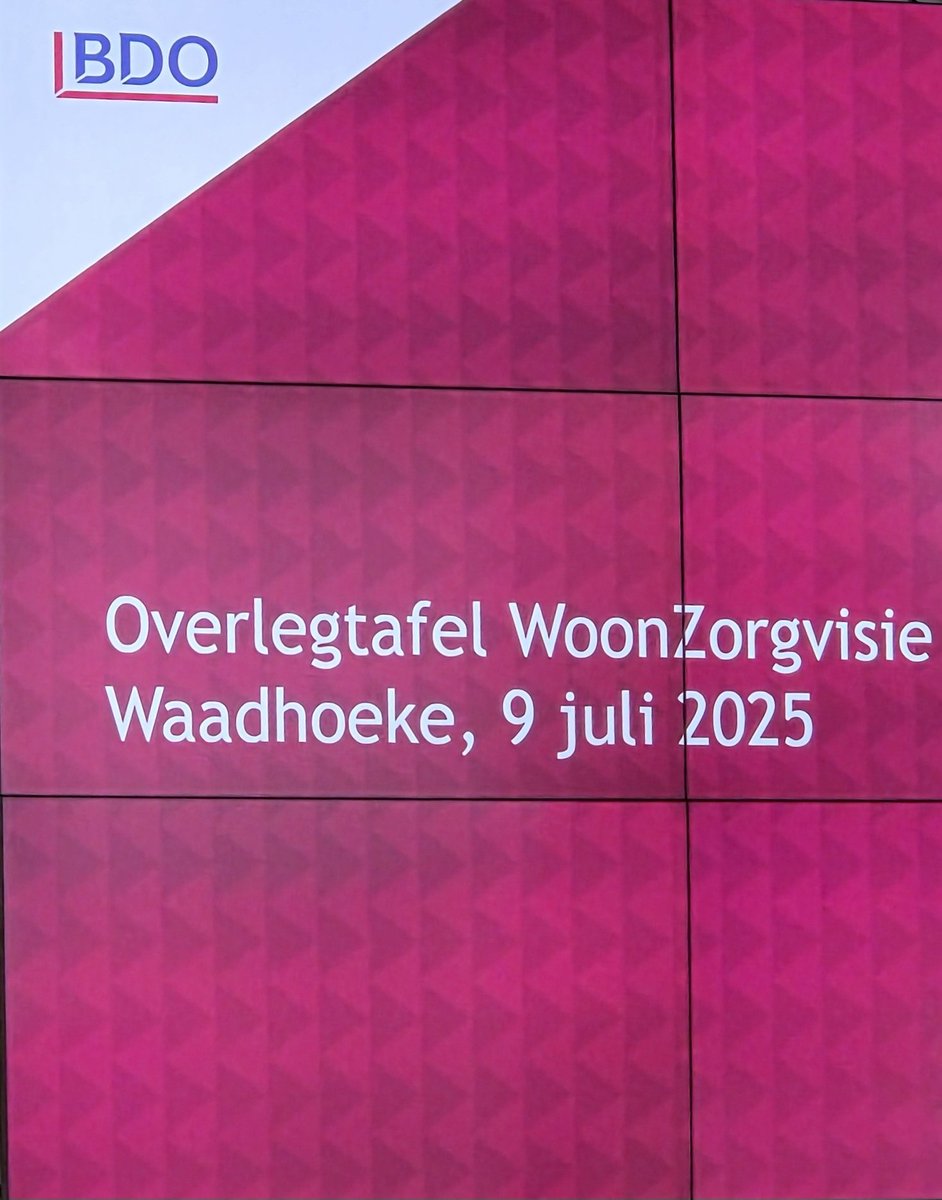 Iedereen die betrokken is bij zorg kon vanavond input geven  voor Woonzorgvisie Waadhoeke. Nuttige bijdragen. Maar ook, luistert de politiek wel? Want woorden zijn mooi, het gaat om de goede uitvoering.  VVD Waadhoeke was ook aanwezig, om te luisteren en de input mee te nemen.
