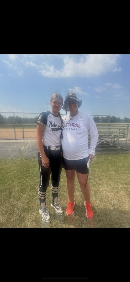 Rhylee McMeekan tweet media