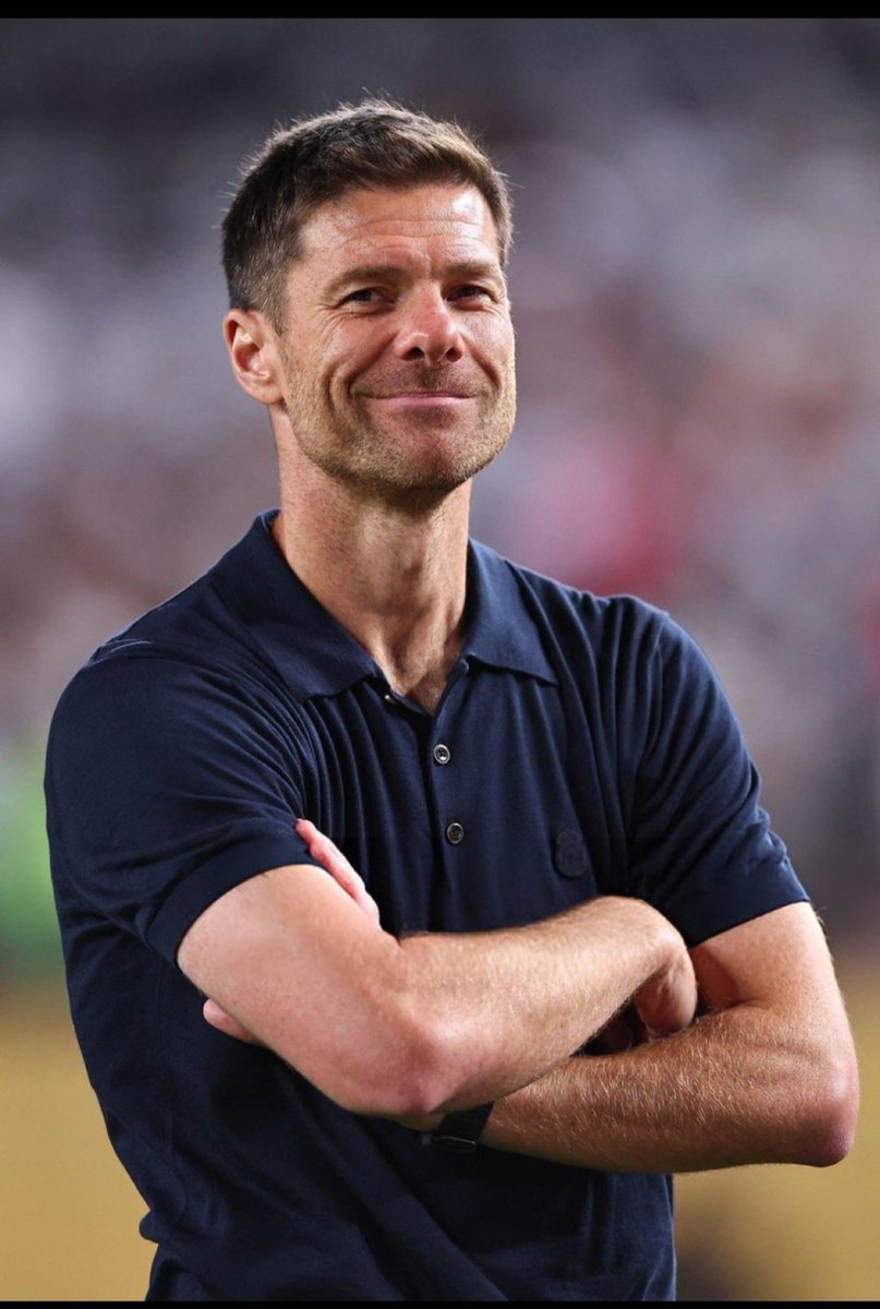 هدف بخطأ بدائي من اسينسيو الدقيقه 6
هدف بخطأ بدائي من روديغير الدقيقه 9

وتلعب ضد بطل اوروبا واللي مشروعه جاهز

الونسو دخل المباراة وهو خسران 2-0
الونسو دخل المباراة وهو يلعب بدون قلوب دفاع
الونسو تخلى عن فالفيردي بالوسط عشان يقفل ثغرة الظهير بعد اصابة ارنولد

الونسو نثق بك 🤍